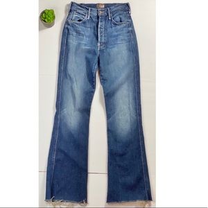 Mother Jeans Tripper Weekender Fray size…